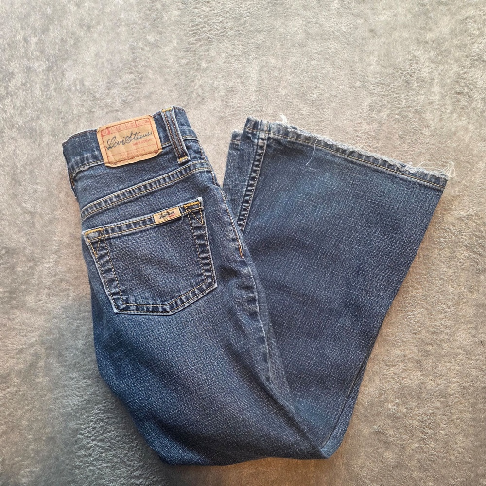 Levi Strauss Signature Low Rise Flare Jeans Girls 7 Blue Stretch Denim Casual